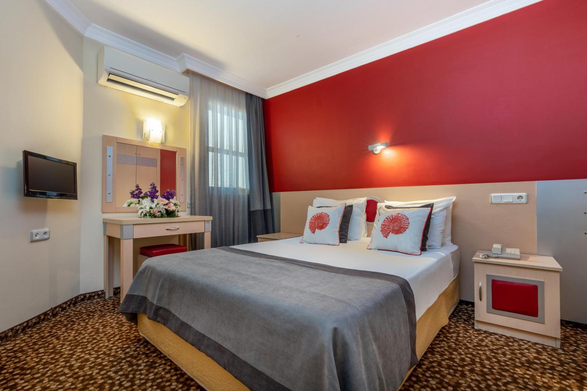 Grand Viking Hotel Kemer Exterior photo